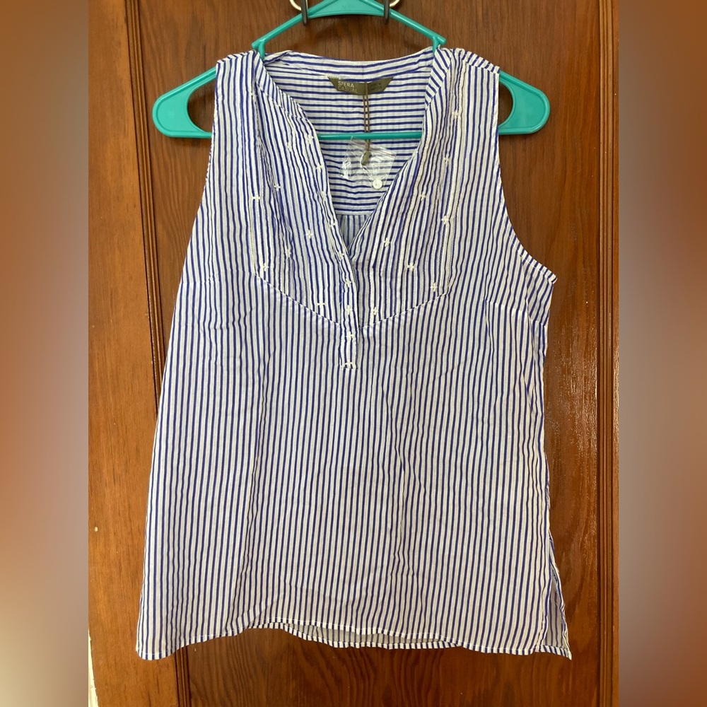 Striped Sleeveless Blouse with Embroidery and Pin Tucks 💙🤍💙🤍